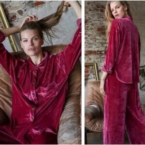 Free People Kit Kat Velour Long Sleeve Top XS Fairytale Pink Velvet Retro Whimsy